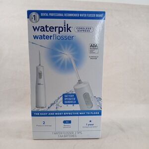 Waterpik Waterflosser Cordless Express WF-02W011‎ White New In Box